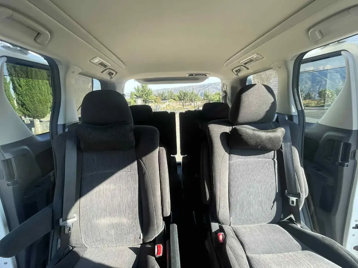 Toyota Vellfire 2014