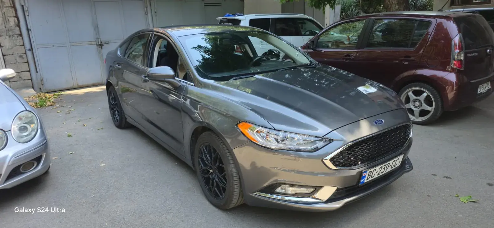 Ford Fusion Hybrid 2016