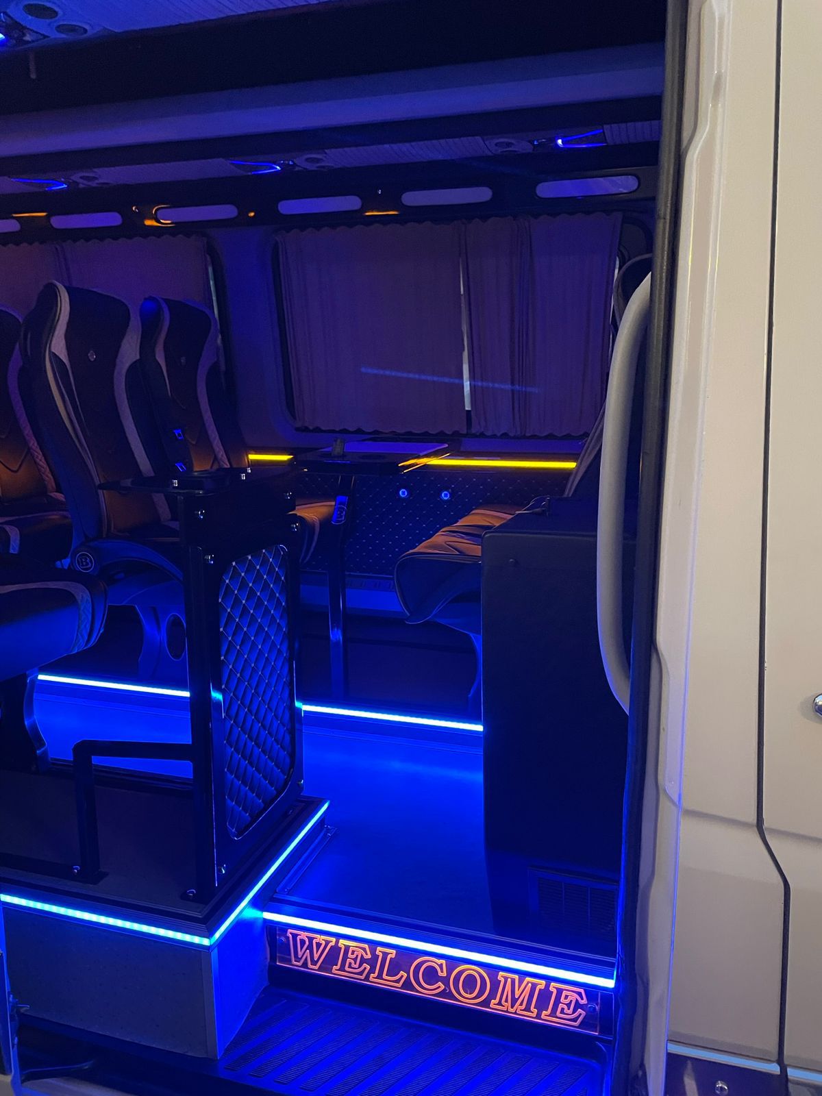 Mercedes-Benz Sprinter 2013